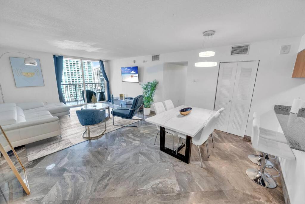 Iconic High Floor 3 Bedrooms In The Heart Of Miami Exterior foto