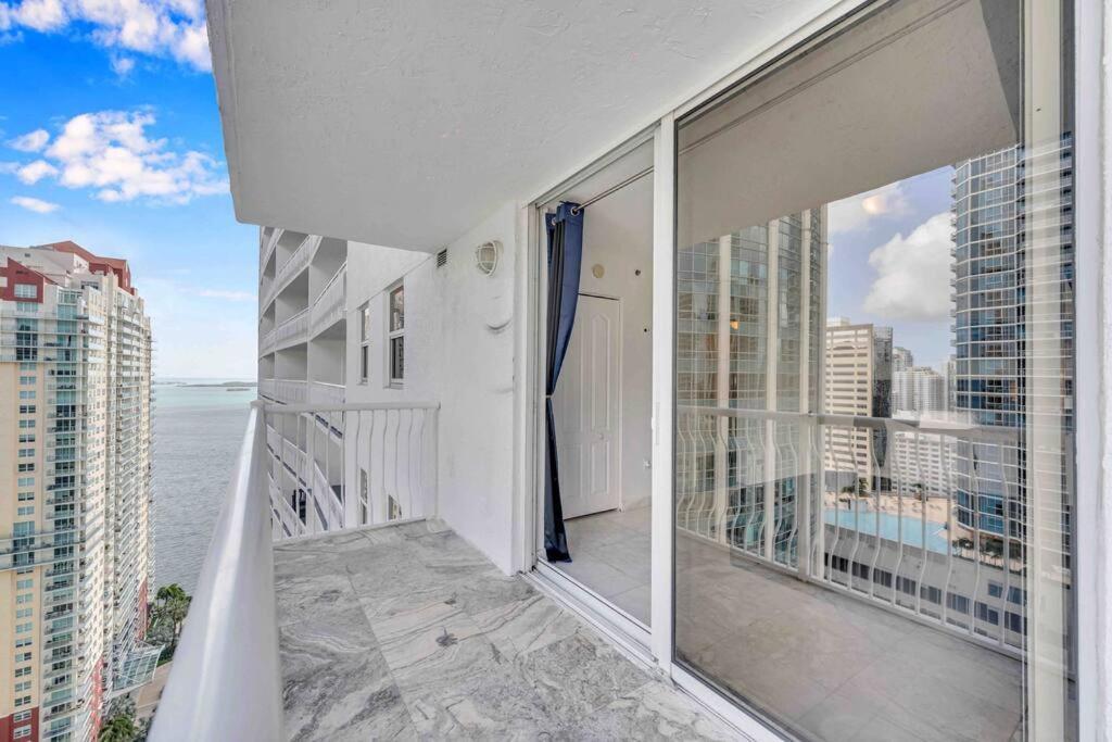 Iconic High Floor 3 Bedrooms In The Heart Of Miami Exterior foto