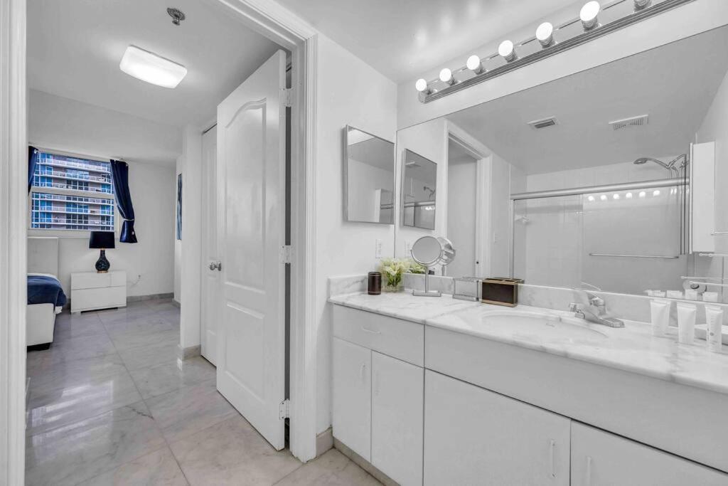 Iconic High Floor 3 Bedrooms In The Heart Of Miami Exterior foto