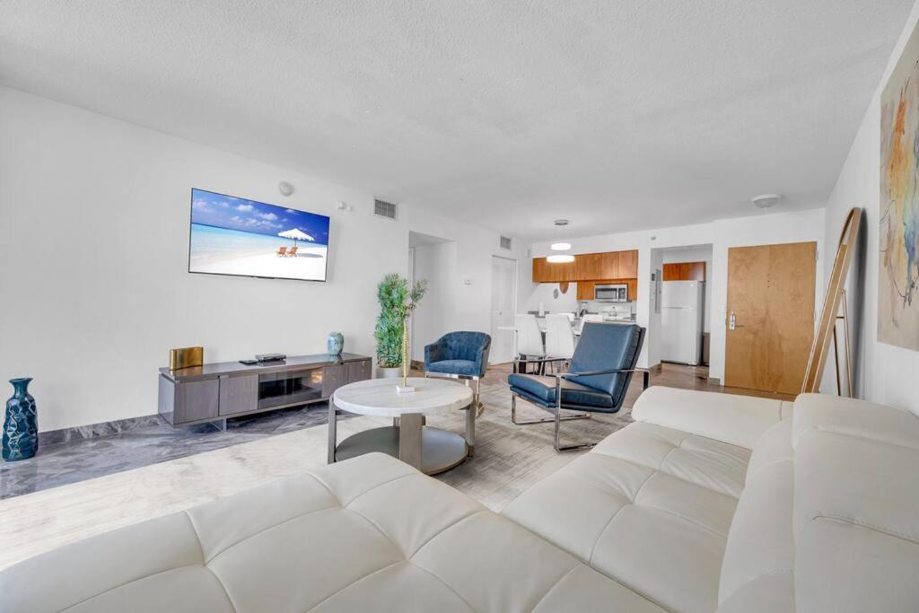 Iconic High Floor 3 Bedrooms In The Heart Of Miami Exterior foto